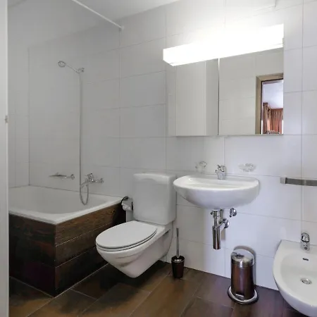 Lägenhet Chesa Ludains 8 St. Moritz