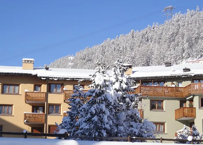 Chesa Ludains 8 By Interhome Apartamento