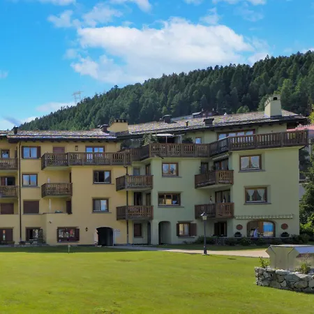 Daire Chesa Ludains 8 By Interhome