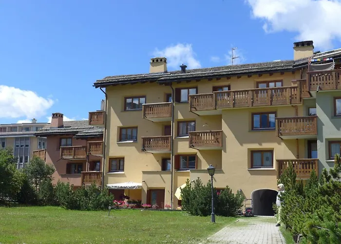 Chesa Ludains 8 By Interhome Daire